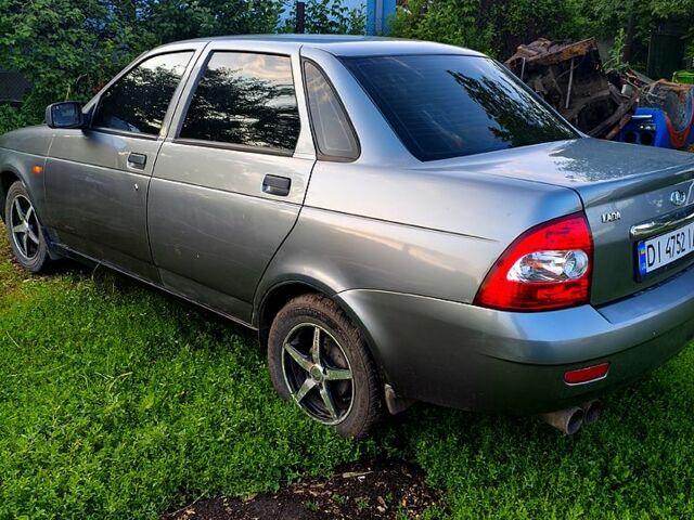 Серый ВАЗ Priora, объемом двигателя 1.6 л и пробегом 0 тыс. км за 2100 $, фото 1 на Automoto.ua