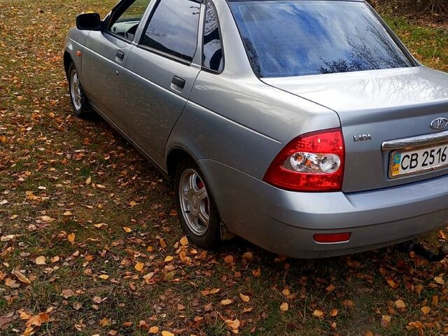 Серый ВАЗ Priora, объемом двигателя 1.6 л и пробегом 180 тыс. км за 2600 $, фото 2 на Automoto.ua