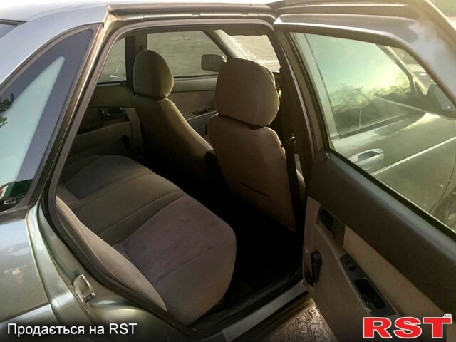 Сірий ВАЗ Priora, об'ємом двигуна 1.6 л та пробігом 0 тис. км за 1999 $, фото 9 на Automoto.ua