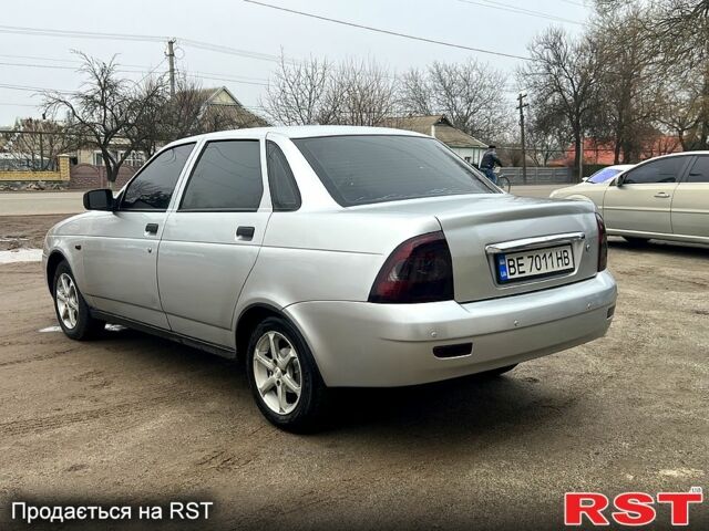 Серый ВАЗ Priora, объемом двигателя 1.6 л и пробегом 192 тыс. км за 2600 $, фото 3 на Automoto.ua