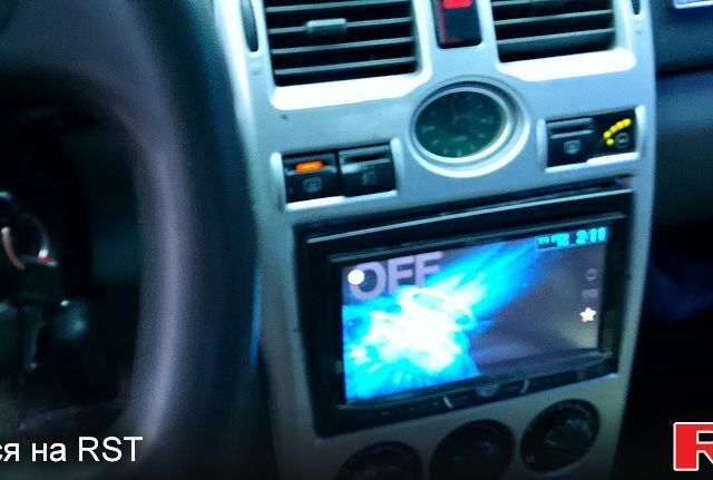 Сірий ВАЗ Priora, об'ємом двигуна 1.6 л та пробігом 0 тис. км за 2200 $, фото 4 на Automoto.ua