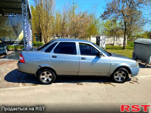 Сірий ВАЗ Priora, об'ємом двигуна 1.6 л та пробігом 200 тис. км за 1700 $, фото 7 на Automoto.ua