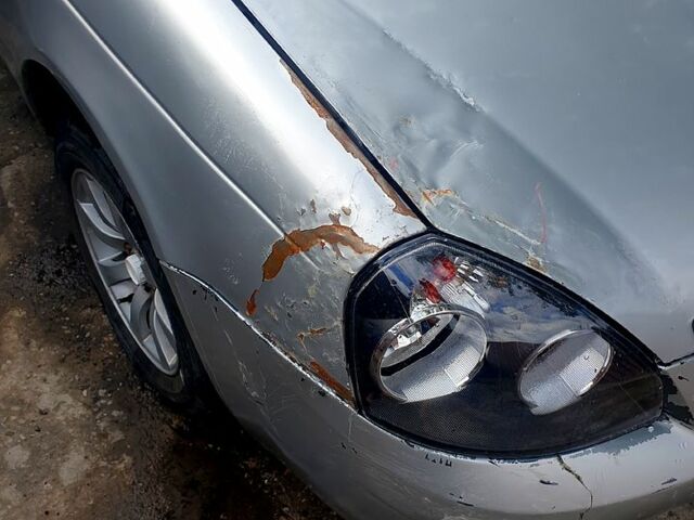 Серый ВАЗ Priora, объемом двигателя 1.6 л и пробегом 200 тыс. км за 1850 $, фото 7 на Automoto.ua