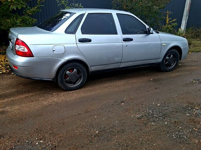 Серый ВАЗ Priora, объемом двигателя 1.6 л и пробегом 220 тыс. км за 1999 $, фото 4 на Automoto.ua