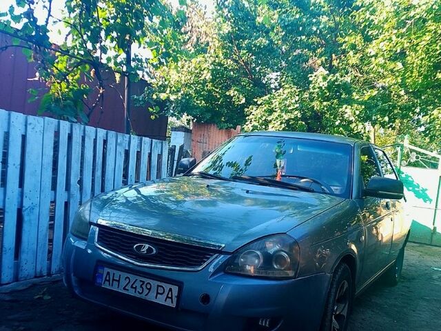 Сірий ВАЗ Priora, об'ємом двигуна 1.6 л та пробігом 200 тис. км за 1700 $, фото 1 на Automoto.ua