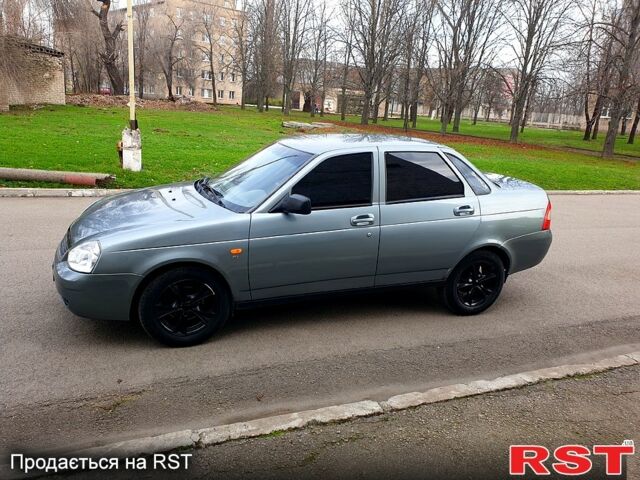 Серый ВАЗ Priora, объемом двигателя 1.6 л и пробегом 190 тыс. км за 2400 $, фото 1 на Automoto.ua