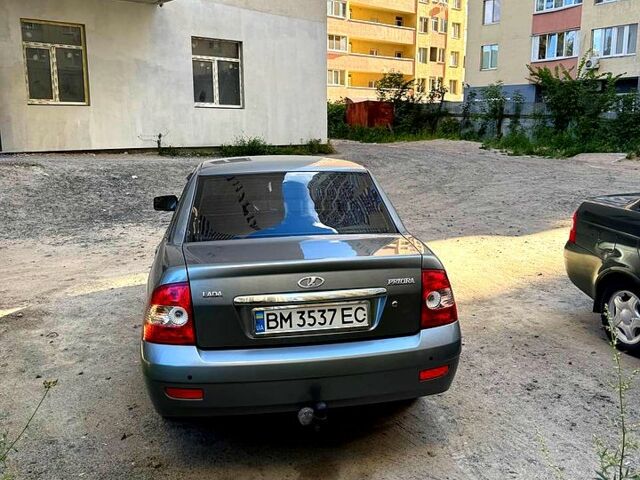 Серый ВАЗ Priora, объемом двигателя 1.6 л и пробегом 273 тыс. км за 3200 $, фото 2 на Automoto.ua