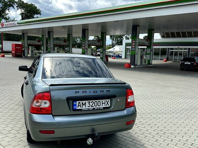 Серый ВАЗ Priora, объемом двигателя 1.6 л и пробегом 55 тыс. км за 3850 $, фото 2 на Automoto.ua