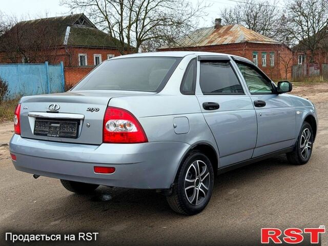 Серый ВАЗ Priora, объемом двигателя 1.6 л и пробегом 229 тыс. км за 2590 $, фото 4 на Automoto.ua