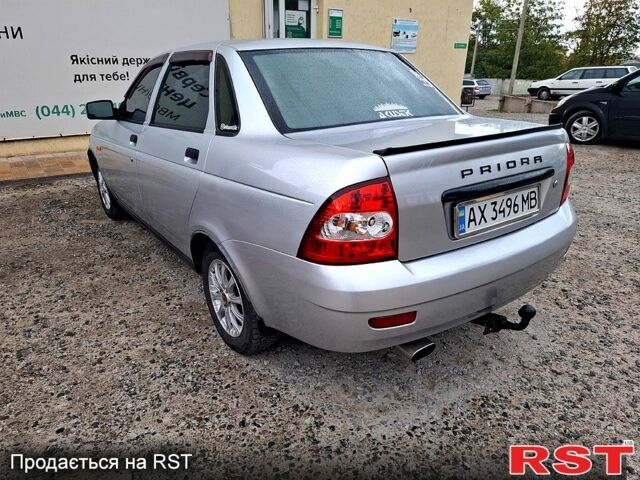 Серый ВАЗ Priora, объемом двигателя 1.6 л и пробегом 199 тыс. км за 3100 $, фото 4 на Automoto.ua
