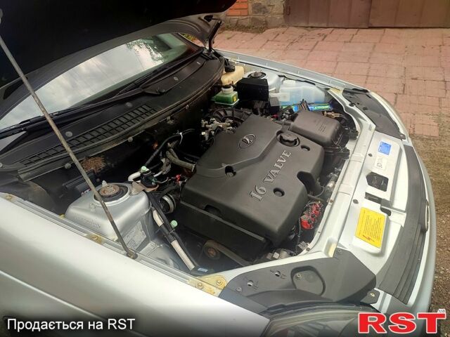 Серый ВАЗ Priora, объемом двигателя 1.6 л и пробегом 117 тыс. км за 2850 $, фото 6 на Automoto.ua