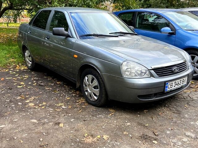 Серый ВАЗ Priora, объемом двигателя 1.6 л и пробегом 197 тыс. км за 2200 $, фото 1 на Automoto.ua