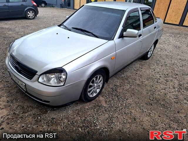 Серый ВАЗ Priora, объемом двигателя 1.6 л и пробегом 199 тыс. км за 3100 $, фото 3 на Automoto.ua