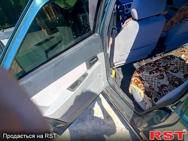 Серый ВАЗ Priora, объемом двигателя 1.6 л и пробегом 0 тыс. км за 2300 $, фото 4 на Automoto.ua