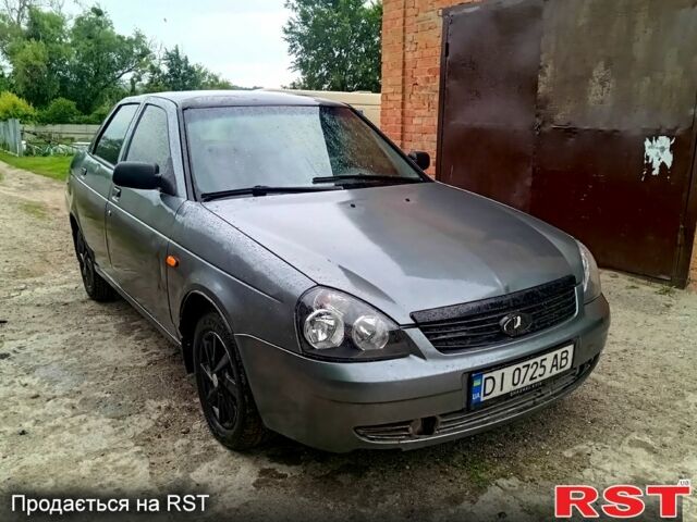 Серый ВАЗ Priora, объемом двигателя 1.6 л и пробегом 136 тыс. км за 1750 $, фото 1 на Automoto.ua
