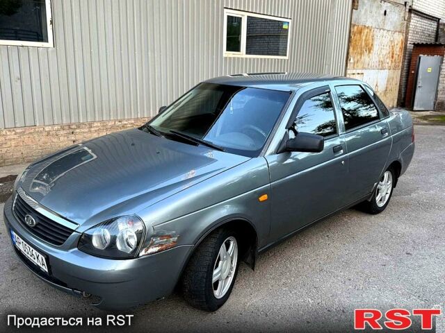 Сірий ВАЗ Priora, об'ємом двигуна 1.6 л та пробігом 200 тис. км за 1450 $, фото 1 на Automoto.ua