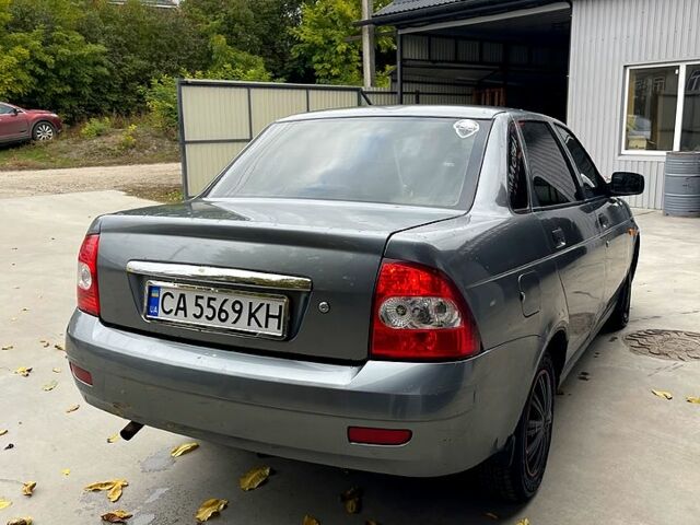 Сірий ВАЗ Priora, об'ємом двигуна 1.6 л та пробігом 280 тис. км за 2200 $, фото 7 на Automoto.ua