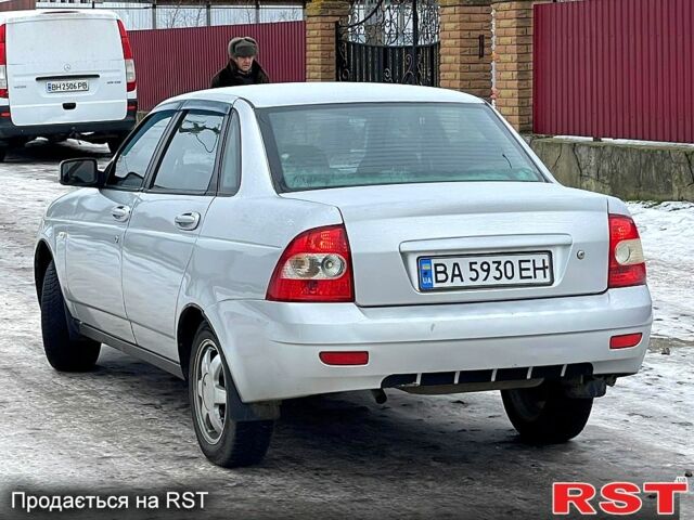 Сірий ВАЗ Priora, об'ємом двигуна 1.6 л та пробігом 235 тис. км за 2650 $, фото 3 на Automoto.ua