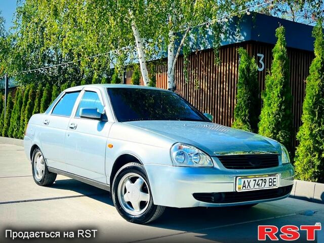 Сірий ВАЗ Priora, об'ємом двигуна 1.6 л та пробігом 95 тис. км за 2650 $, фото 3 на Automoto.ua