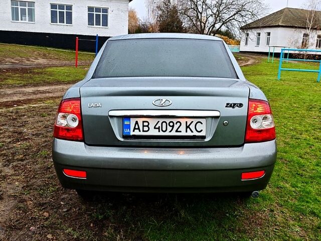 Серый ВАЗ Priora, объемом двигателя 1.6 л и пробегом 182 тыс. км за 2499 $, фото 4 на Automoto.ua
