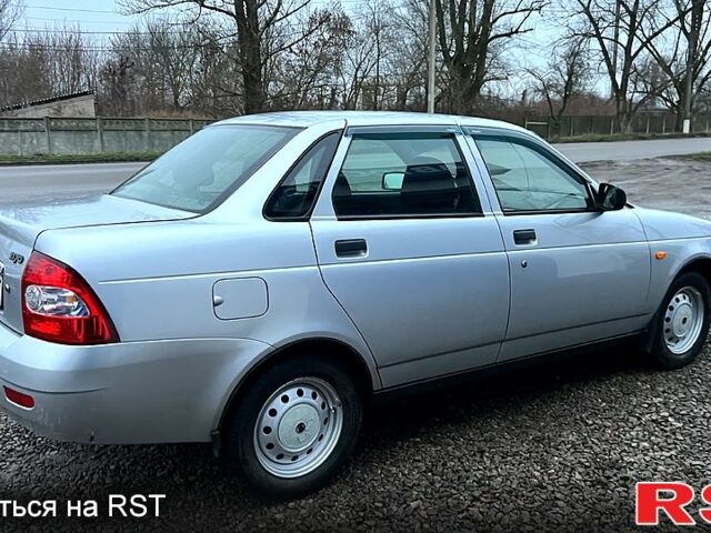 Сірий ВАЗ Priora, об'ємом двигуна 1.6 л та пробігом 83 тис. км за 2900 $, фото 2 на Automoto.ua