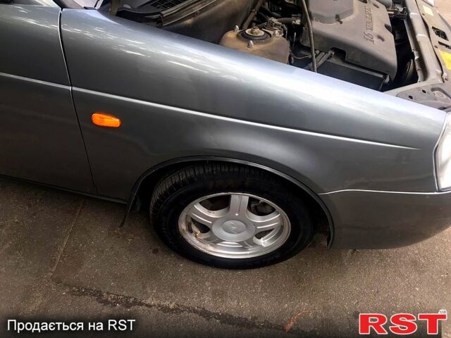 Серый ВАЗ Priora, объемом двигателя 1.6 л и пробегом 150 тыс. км за 3100 $, фото 5 на Automoto.ua