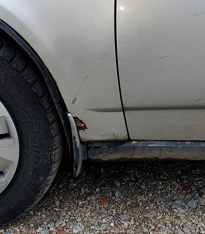 Серый ВАЗ Priora, объемом двигателя 1.6 л и пробегом 145 тыс. км за 1650 $, фото 7 на Automoto.ua