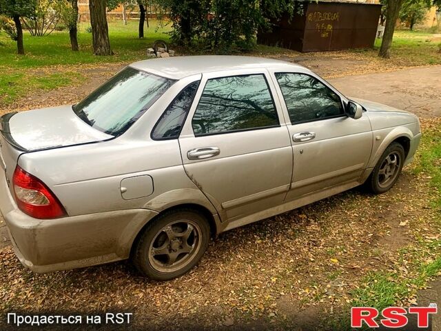 Сірий ВАЗ Priora, об'ємом двигуна 1.6 л та пробігом 120 тис. км за 2700 $, фото 2 на Automoto.ua