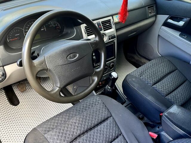 Серый ВАЗ Priora, объемом двигателя 1.6 л и пробегом 134 тыс. км за 2900 $, фото 8 на Automoto.ua