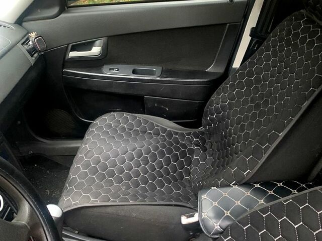Сірий ВАЗ Priora, об'ємом двигуна 1.6 л та пробігом 120 тис. км за 2700 $, фото 6 на Automoto.ua