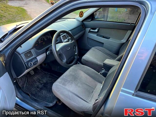 Серый ВАЗ Priora, объемом двигателя 1.6 л и пробегом 0 тыс. км за 2000 $, фото 8 на Automoto.ua