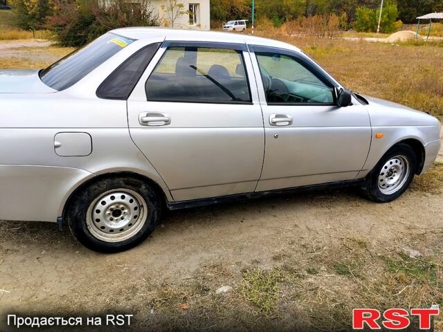 Сірий ВАЗ Priora, об'ємом двигуна 1.6 л та пробігом 265 тис. км за 2650 $, фото 5 на Automoto.ua