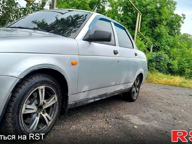 Серый ВАЗ Priora, объемом двигателя 1.6 л и пробегом 0 тыс. км за 1700 $, фото 2 на Automoto.ua