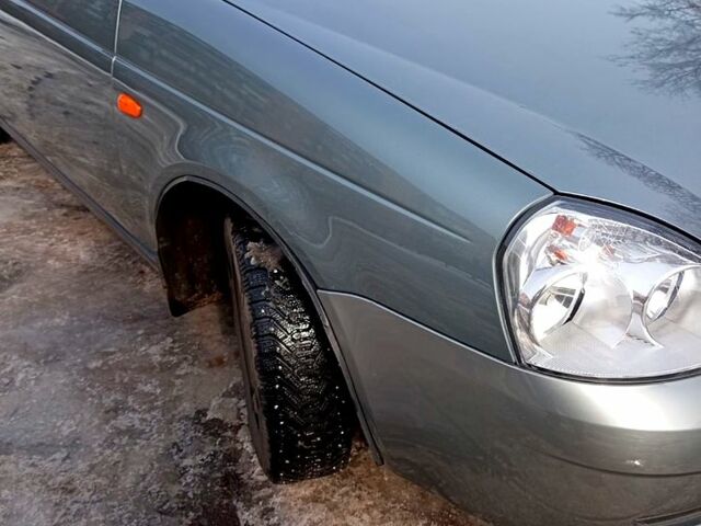 Серый ВАЗ Priora, объемом двигателя 1.6 л и пробегом 63 тыс. км за 3700 $, фото 1 на Automoto.ua
