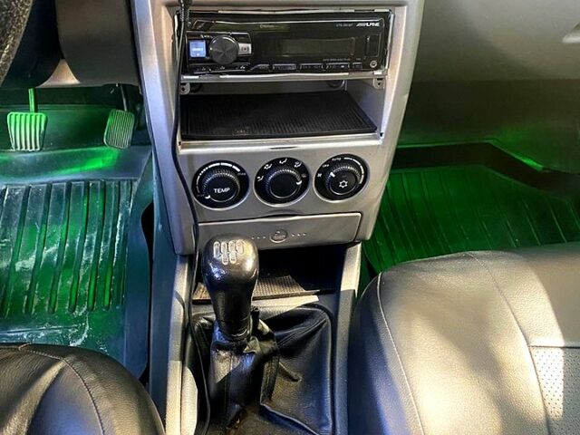 Серый ВАЗ Priora, объемом двигателя 1.6 л и пробегом 170 тыс. км за 3500 $, фото 6 на Automoto.ua