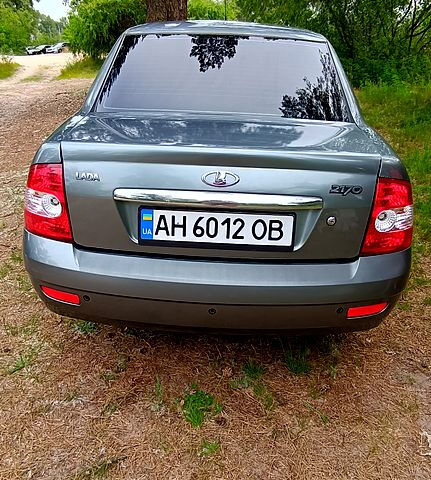 Сірий ВАЗ Priora, об'ємом двигуна 1.6 л та пробігом 135 тис. км за 4300 $, фото 2 на Automoto.ua