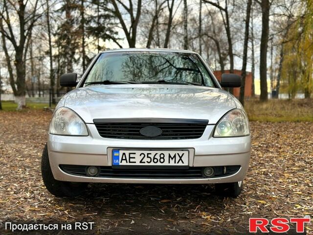 Серый ВАЗ Priora, объемом двигателя 1.6 л и пробегом 182 тыс. км за 3500 $, фото 1 на Automoto.ua