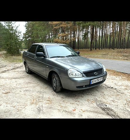 Серый ВАЗ Priora, объемом двигателя 1.6 л и пробегом 127 тыс. км за 2500 $, фото 3 на Automoto.ua