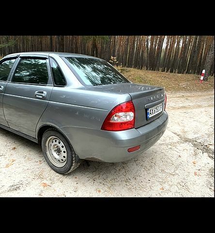 Серый ВАЗ Priora, объемом двигателя 1.6 л и пробегом 127 тыс. км за 2500 $, фото 2 на Automoto.ua