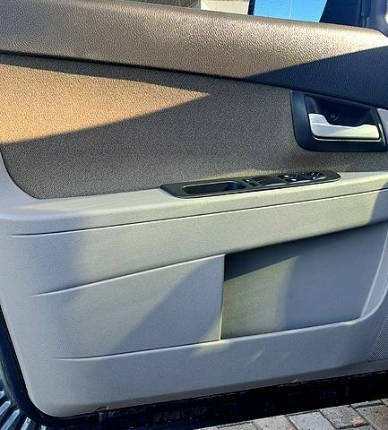 Серый ВАЗ Priora, объемом двигателя 1.6 л и пробегом 225 тыс. км за 3700 $, фото 6 на Automoto.ua