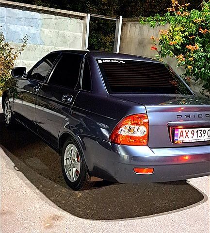 Серый ВАЗ Priora, объемом двигателя 1.6 л и пробегом 225 тыс. км за 3700 $, фото 11 на Automoto.ua