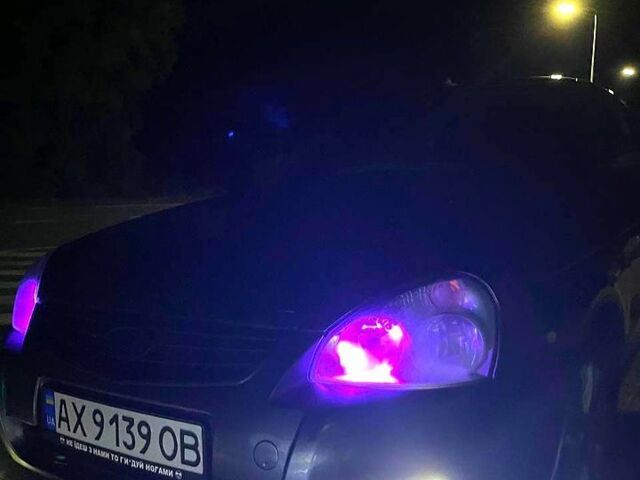 Серый ВАЗ Priora, объемом двигателя 1.6 л и пробегом 225 тыс. км за 3700 $, фото 9 на Automoto.ua