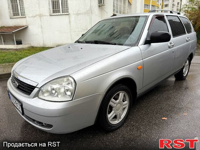 Серый ВАЗ Priora, объемом двигателя 1.6 л и пробегом 139 тыс. км за 3750 $, фото 1 на Automoto.ua
