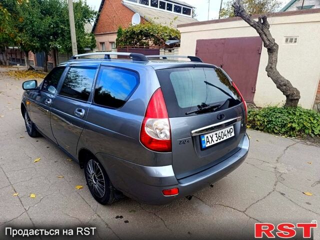 Серый ВАЗ Priora, объемом двигателя 1.6 л и пробегом 272 тыс. км за 2999 $, фото 4 на Automoto.ua
