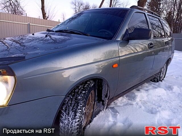 Сірий ВАЗ Priora, об'ємом двигуна 1.6 л та пробігом 175 тис. км за 1599 $, фото 1 на Automoto.ua