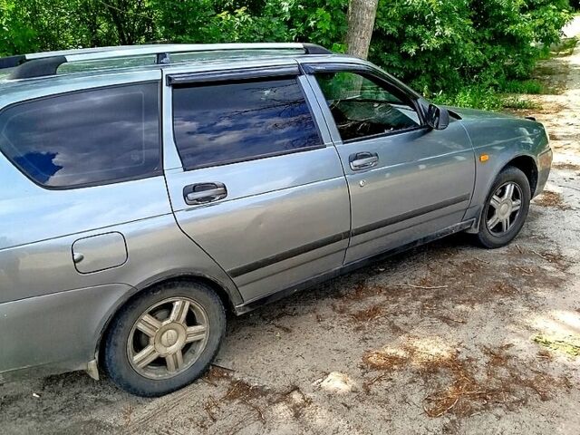 Сірий ВАЗ Priora, об'ємом двигуна 1.6 л та пробігом 243 тис. км за 2500 $, фото 2 на Automoto.ua