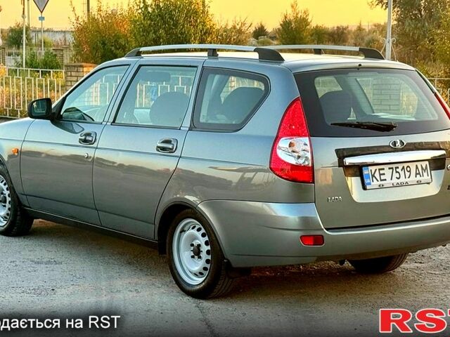 Серый ВАЗ Priora, объемом двигателя 1.6 л и пробегом 103 тыс. км за 3850 $, фото 2 на Automoto.ua