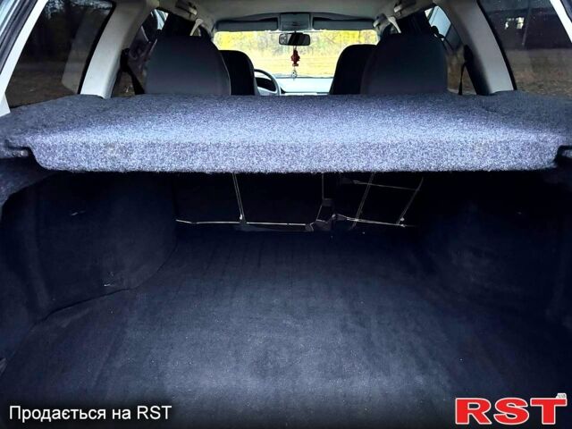 Серый ВАЗ Priora, объемом двигателя 1.6 л и пробегом 135 тыс. км за 2999 $, фото 10 на Automoto.ua