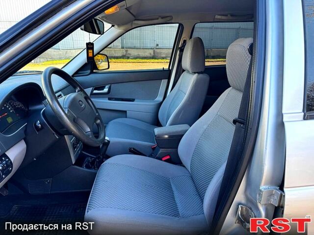 Серый ВАЗ Priora, объемом двигателя 1.6 л и пробегом 76 тыс. км за 3700 $, фото 8 на Automoto.ua