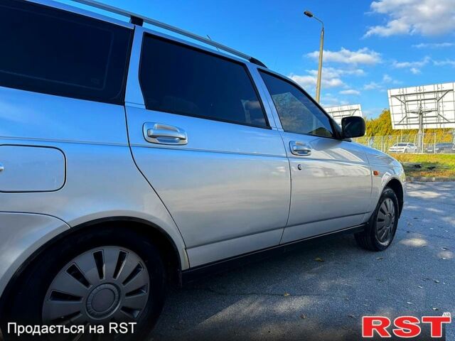Серый ВАЗ Priora, объемом двигателя 1.6 л и пробегом 76 тыс. км за 3700 $, фото 6 на Automoto.ua